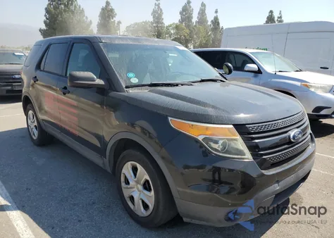 2014 Ford Explorer Police Interceptor z USA, uszkodzony, nr VIN 1FM5K8AR4EGC49620